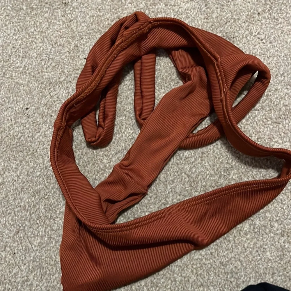 bikini - Picture 2 of 2